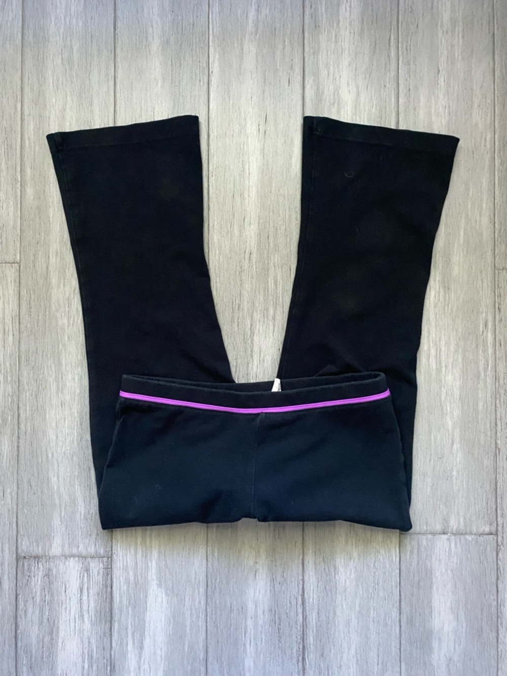 Mossimo Black Yoga Pants with Purple Waistband Accent Cotton Athletic Y2K 2000s
